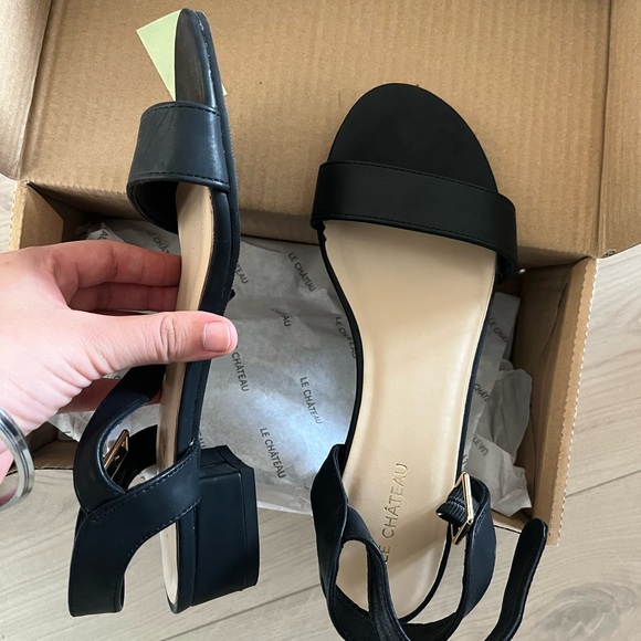 Sandals - Picture 6 of 8